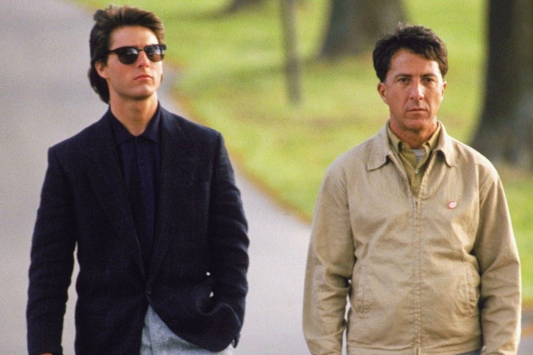Foto von einer Filmszene des Films Rain Man mit Tom Cruise und Dustin Hoffman.
